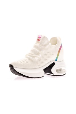  Guja Beyaz 7.5 Cm Gizli Dolgu Yüksek Air Taban Kadın Spor Ayakkabı